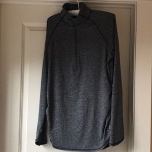 North Face women’s flash dry long sleeve shirt, size large.